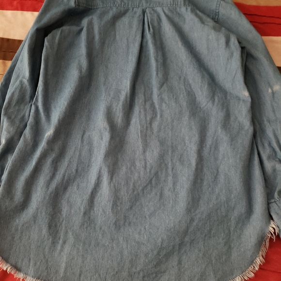 Shirt - Picture 3 of 3